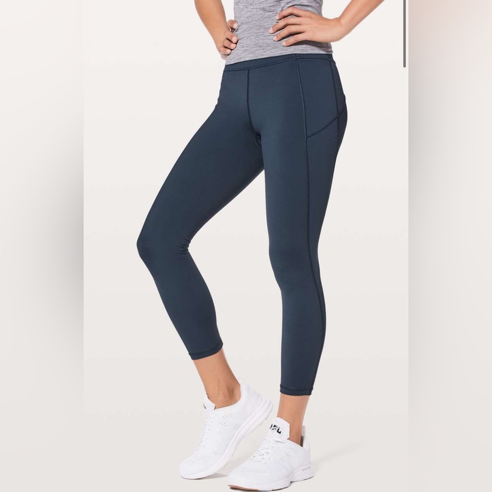 Lululemon Final Lap Crop *23"